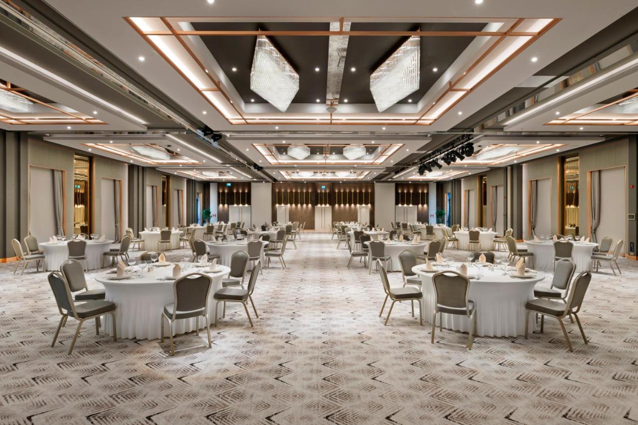 Limak Skopje Luxury Hotel ภายนอก รูปภาพ The Grand Ballroom